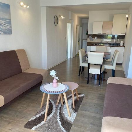 Nemira Beach Apartments Omis Ngoại thất bức ảnh