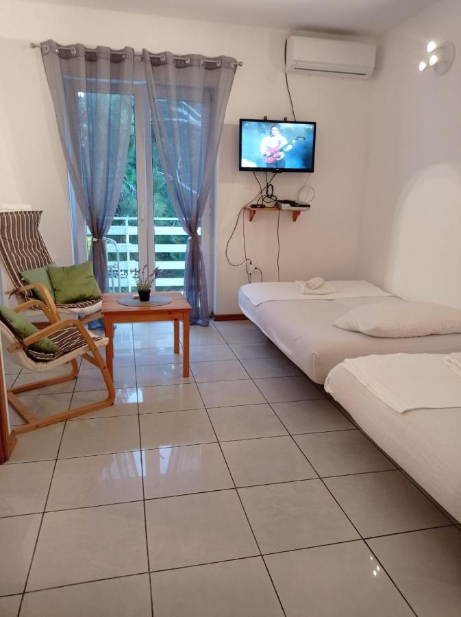 Nemira Beach Apartments Omis Ngoại thất bức ảnh