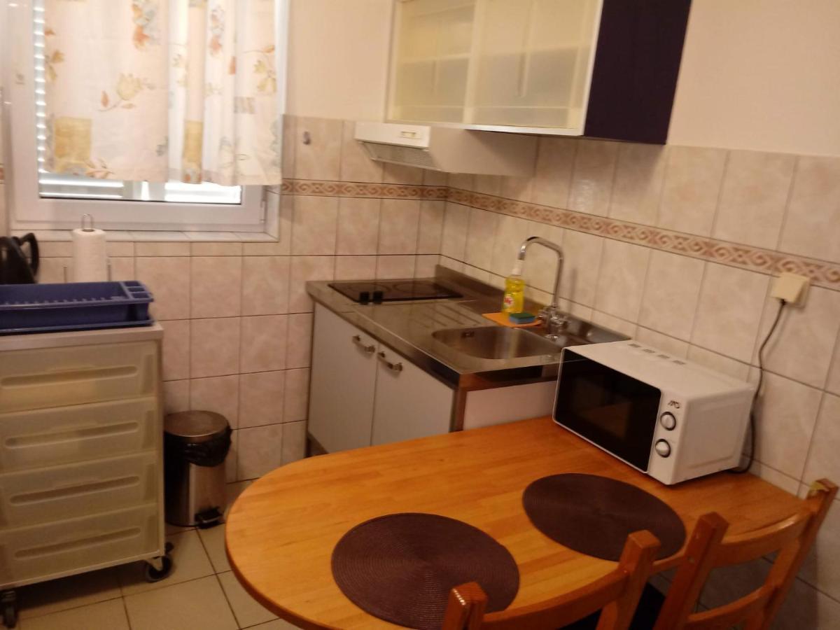 Nemira Beach Apartments Omis Ngoại thất bức ảnh
