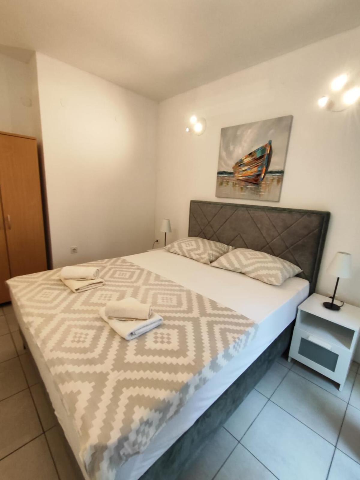 Nemira Beach Apartments Omis Ngoại thất bức ảnh