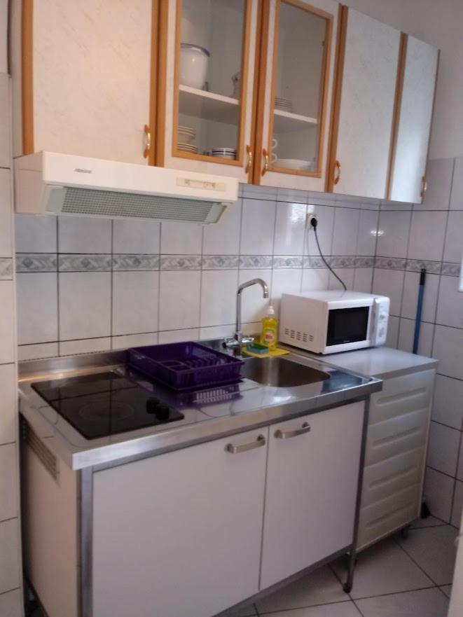 Nemira Beach Apartments Omis Ngoại thất bức ảnh