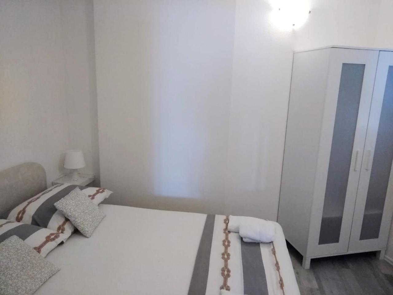 Nemira Beach Apartments Omis Ngoại thất bức ảnh