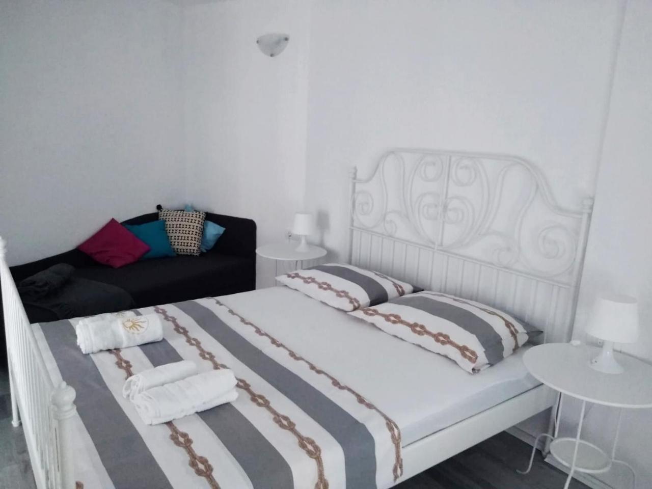 Nemira Beach Apartments Omis Ngoại thất bức ảnh